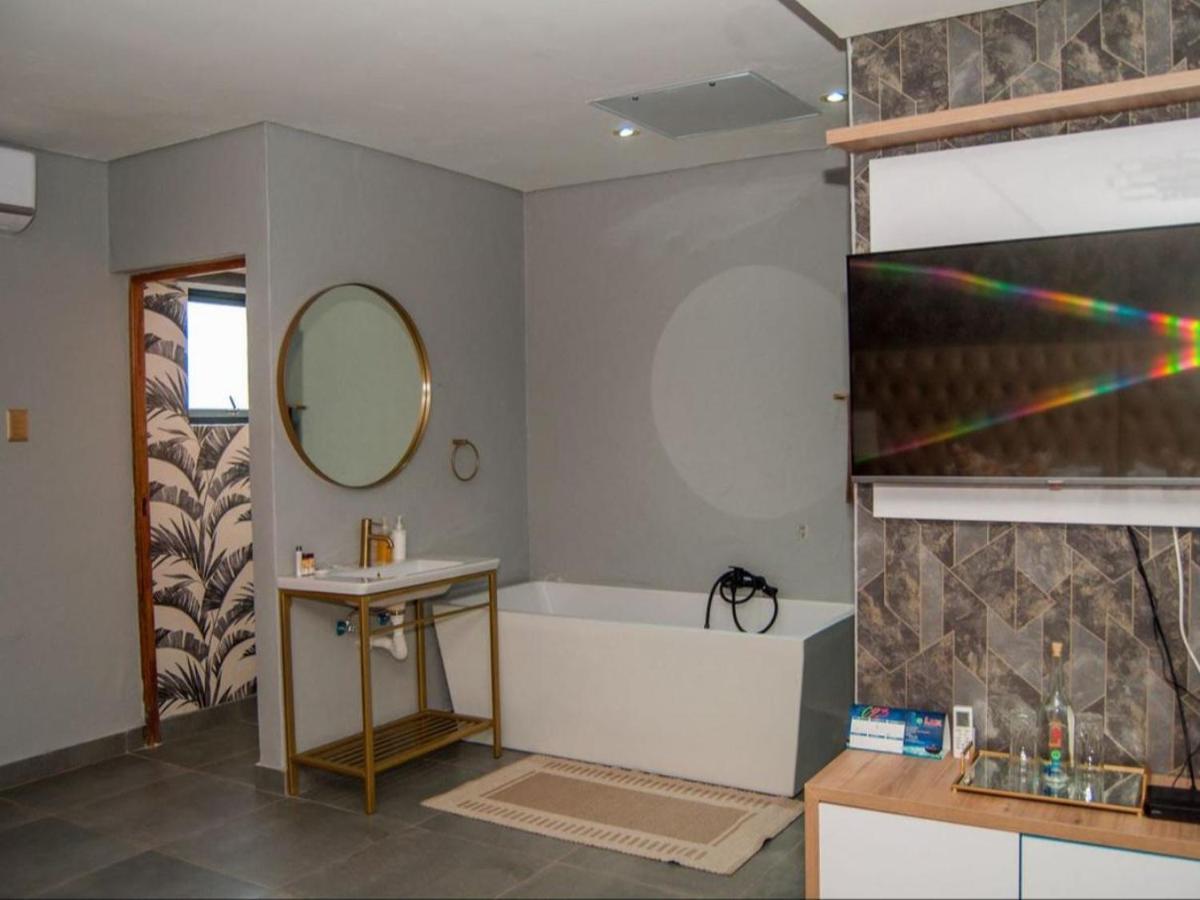 The Lux Hotel And Resorts Louis Trichardt Buitenkant foto